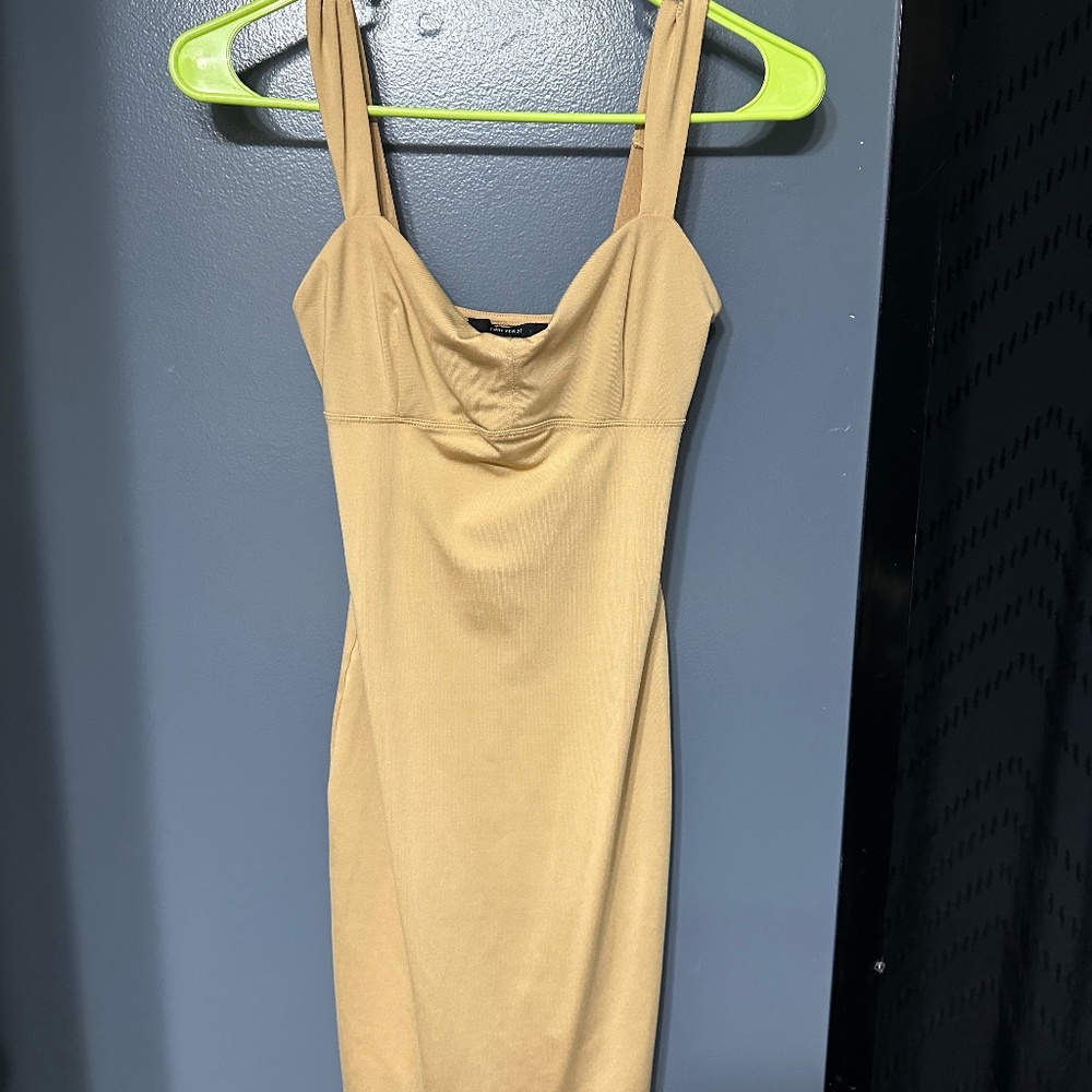 Nwt gold bodycon dress